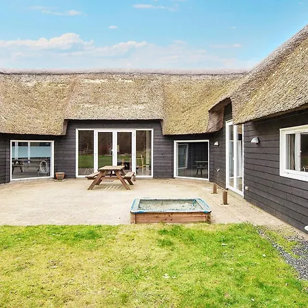 20 Person Holiday In R M * Toftum (Syddanmark)